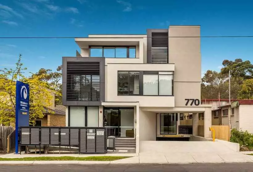 Whitehorse Apartment