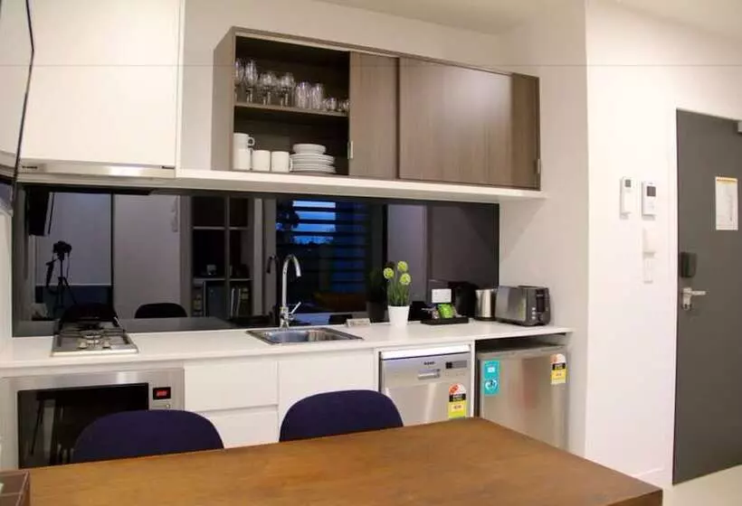 Whitehorse Apartment