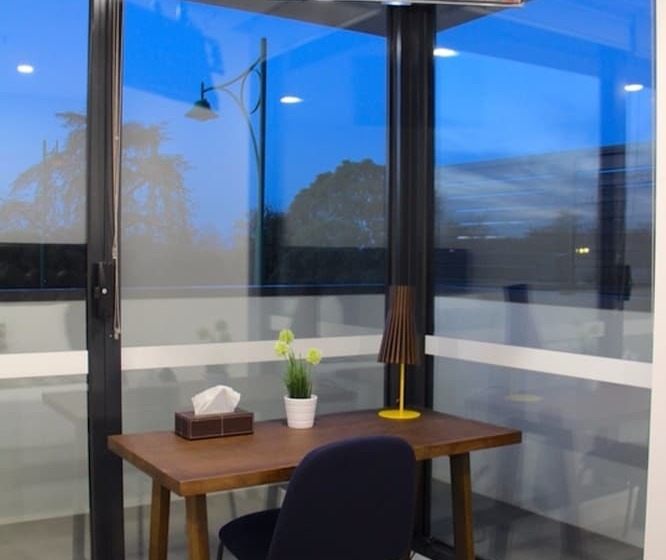 Whitehorse Apartment