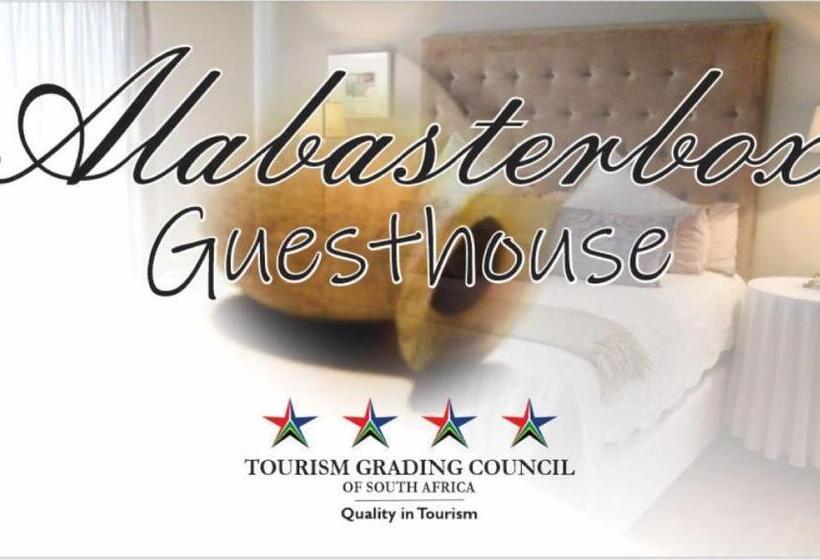 צימר Alabaster Box Guesthouse