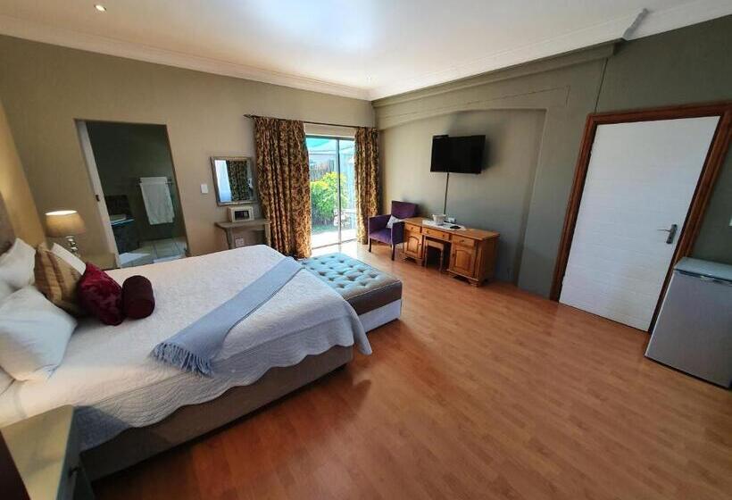 צימר Alabaster Box Guesthouse