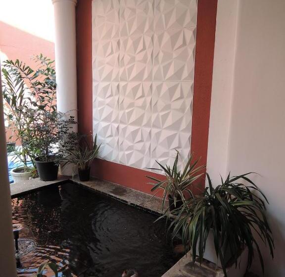 مبيت وإفطار Anugaa In The City