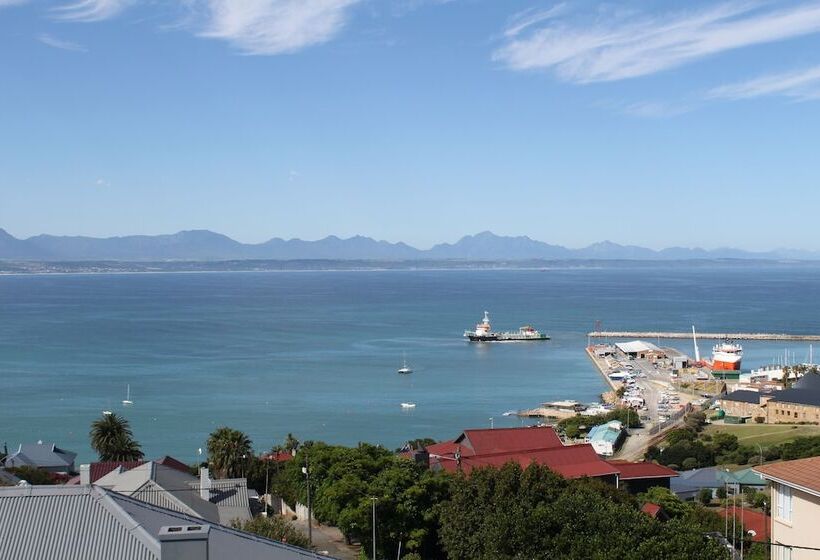 住宿加早餐 Aquamarine Guest House