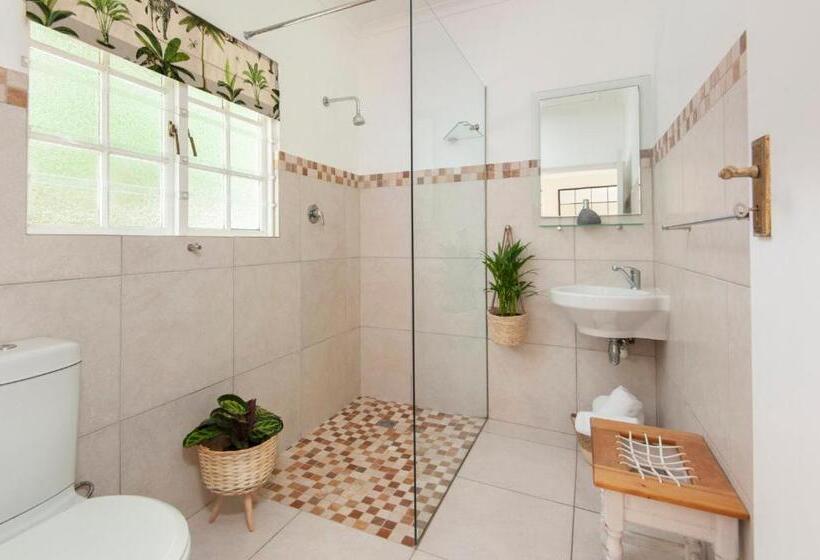 Aamiaismajoitus (B&B) Cliff Cottage Hermanus