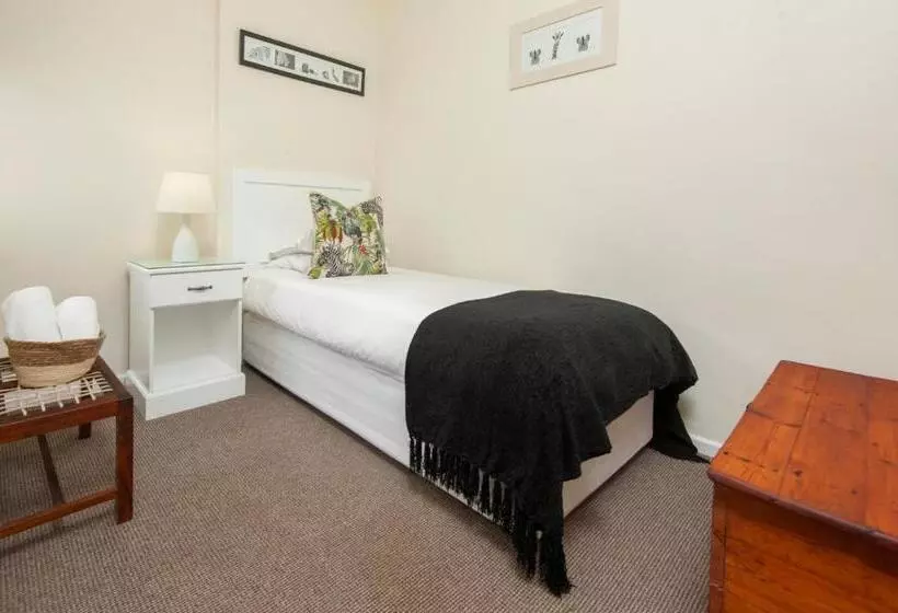 ベッドアンドブレックファースト Cliff Cottage Hermanus