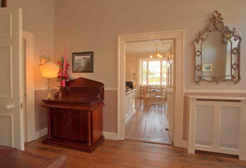 住宿加早餐  Corrib House Guest Accommodation