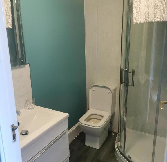 تختخواب و صبحانه Park Guest House