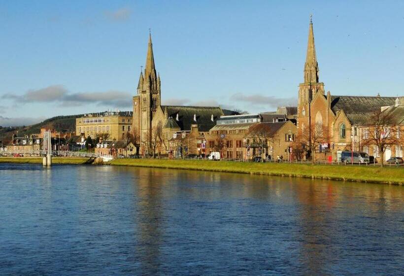 تختخواب و صبحانه Park Guest House