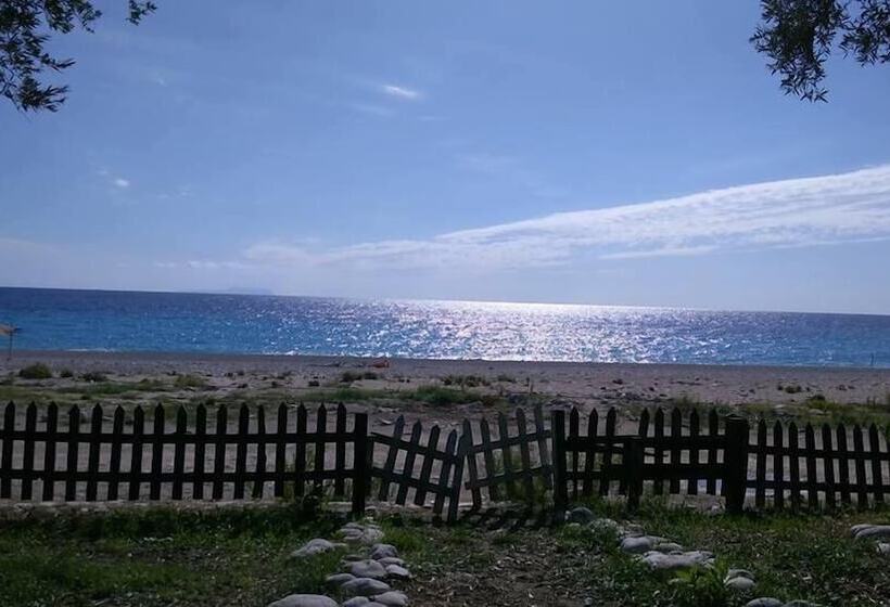 هتل Altea Beach Lodges