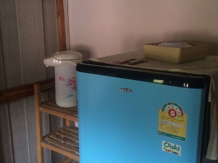 Hotel Baan Suan Violin