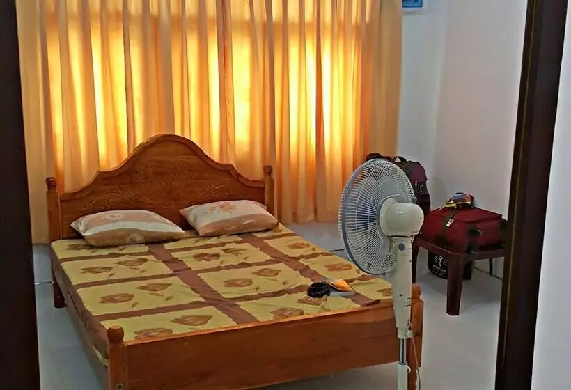 Hotelli City Center Lodge