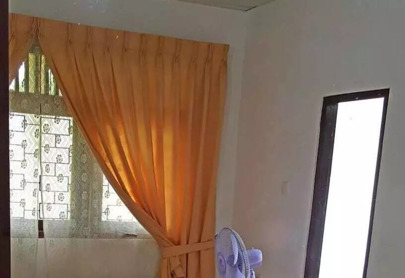 Hotelli City Center Lodge