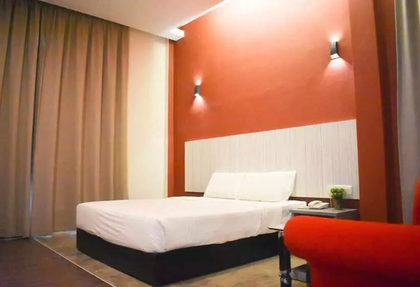 هتل Eastville Residence