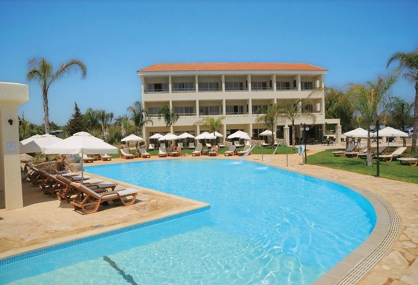 בית מלון כפרי Olympic Bay