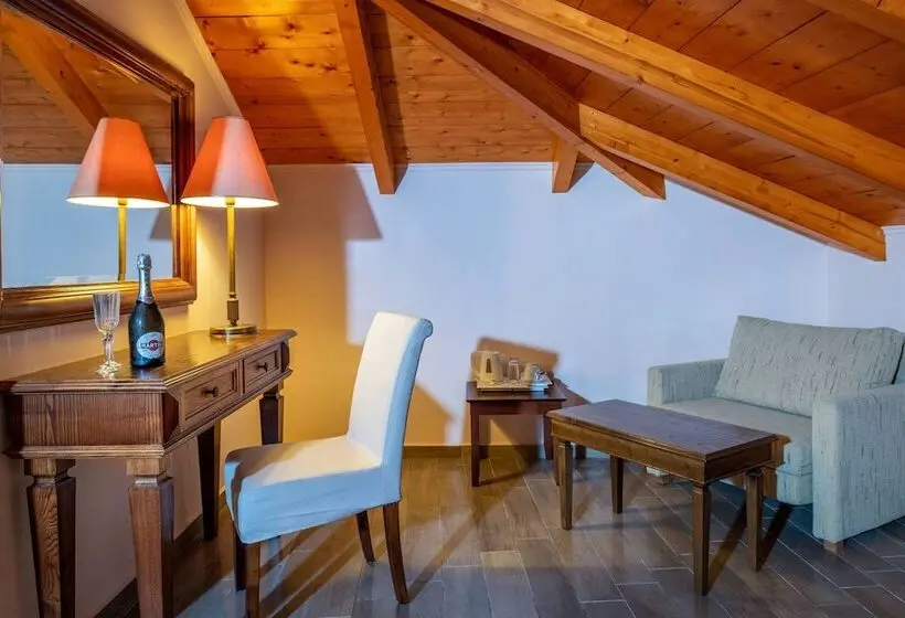 هتل Palazetto Suites Zakynthos   Adults Only