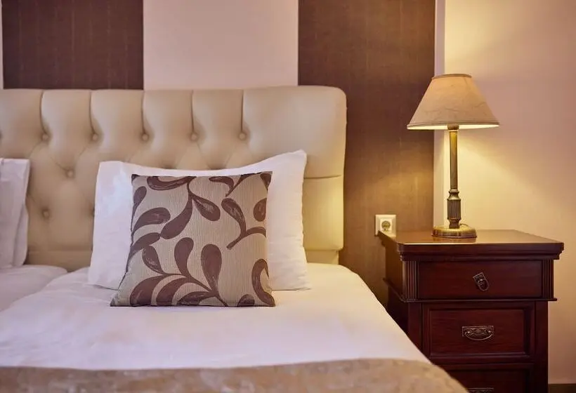 هتل Palazetto Suites Zakynthos   Adults Only