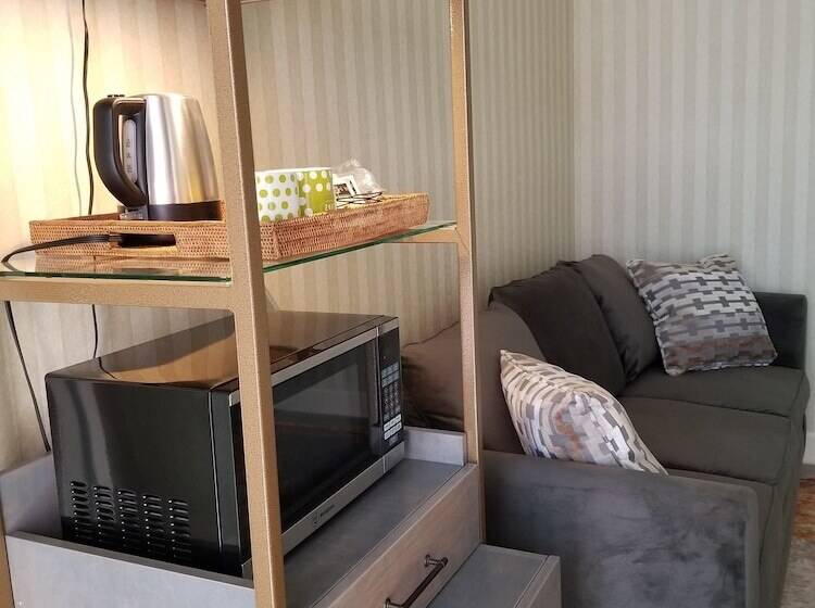 Sens Hotel & Vanne Bistro Berkeley