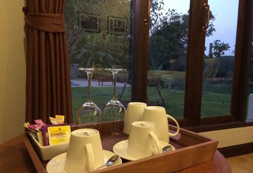 Отель The Old Stay By Sister