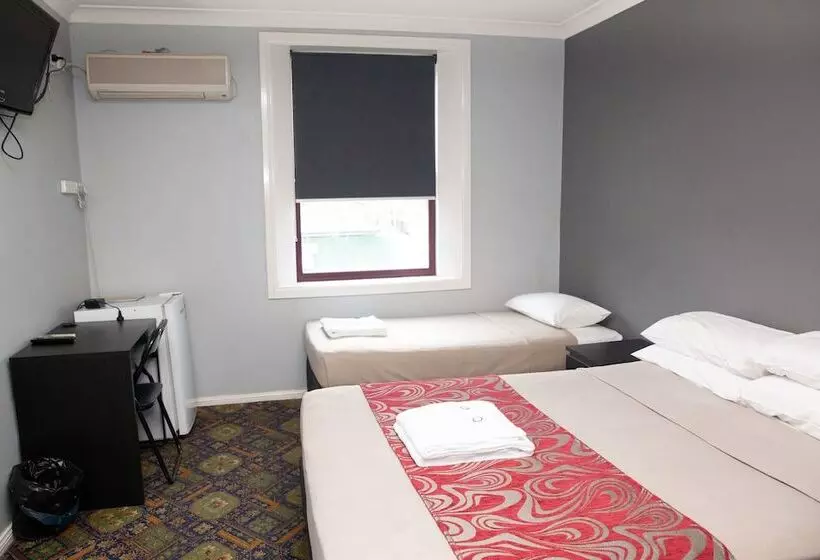 Motel Royal Hotel Singleton