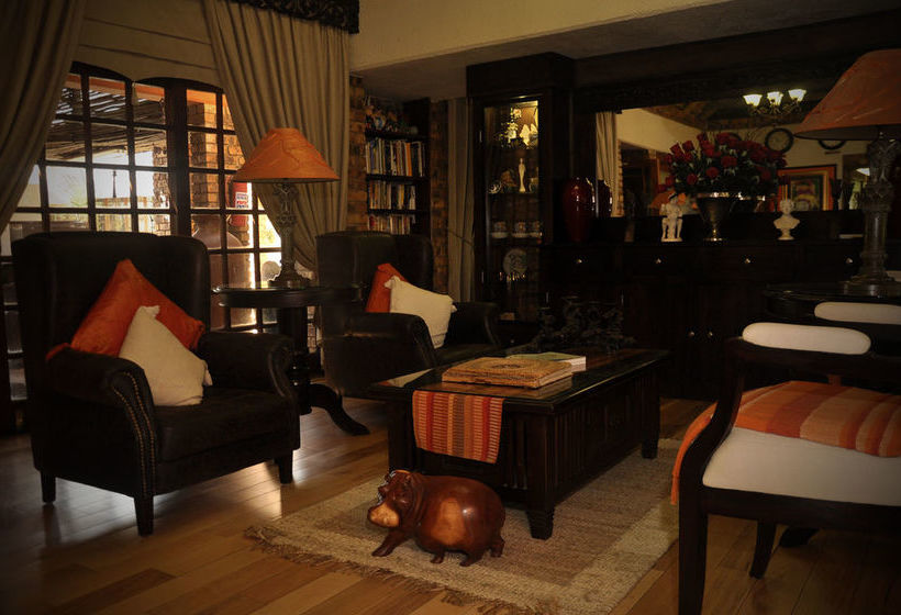 Pension (Hôtel basse catégorie) Ikwekwezi Guest Lodge