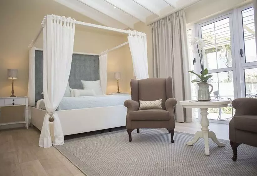 پانسیون La Cabriere Country House