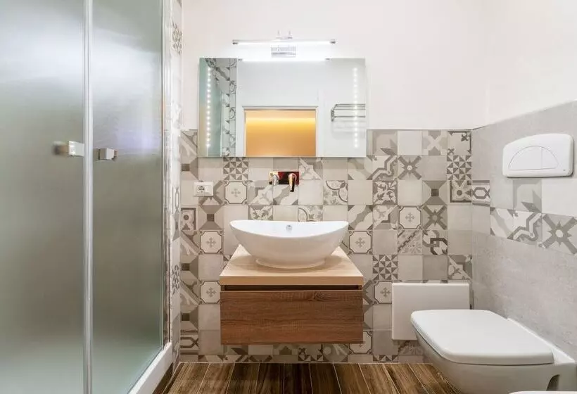 ペンション Onda Marina Rooms