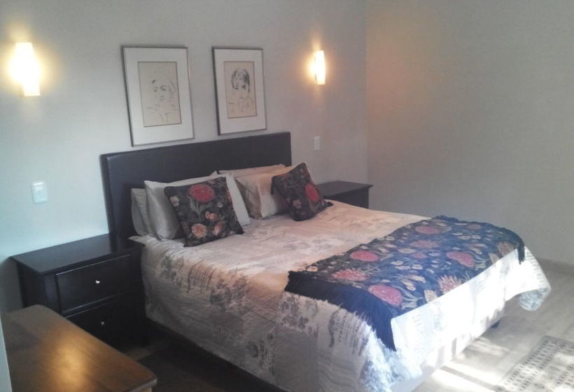 פנסיון Port Elizabeth Guest House