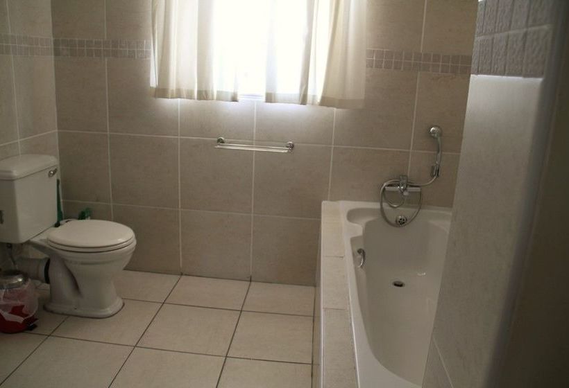 פנסיון Port Elizabeth Guest House