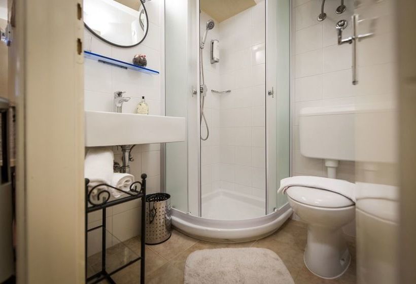 بنسيون Guest House Sotto I Volti Centro Storico