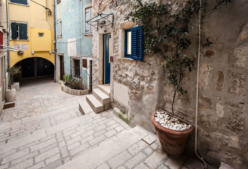 بنسيون Guest House Sotto I Volti Centro Storico