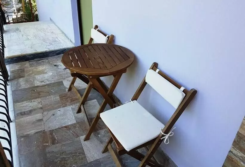 Studios Lefkada
