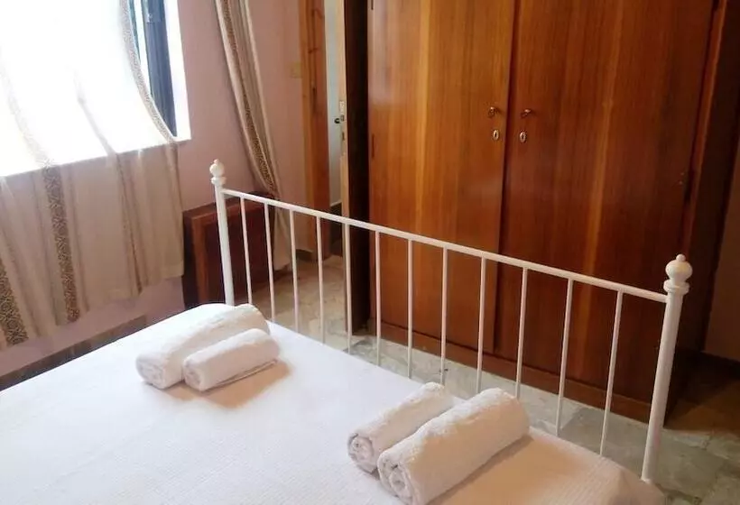 Studios Lefkada
