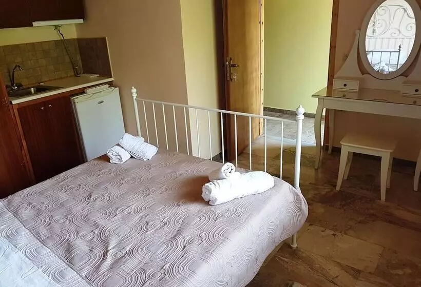 Studios Lefkada