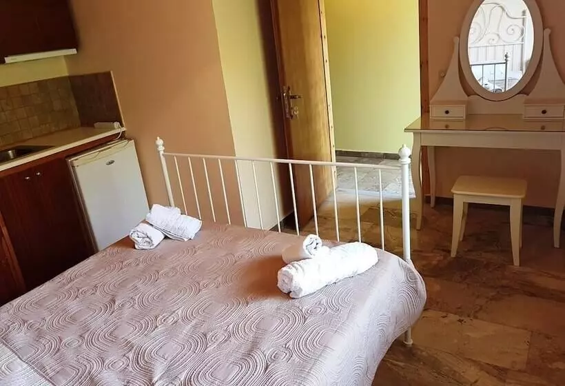 Studios Lefkada