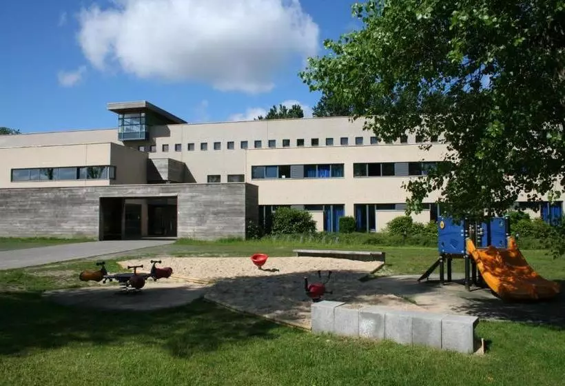 Retkeilymaja Jeugdherberg De Peerdevisser