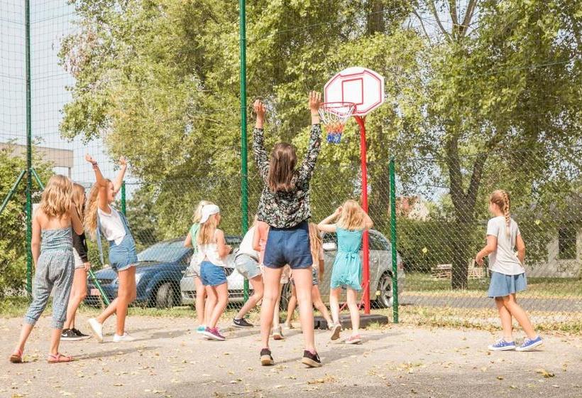 Общежитие Jeugdherberg De Peerdevisser