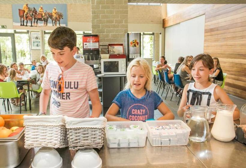 Общежитие Jeugdherberg De Peerdevisser