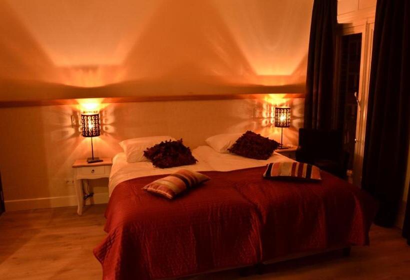 تختخواب و صبحانه Amylia