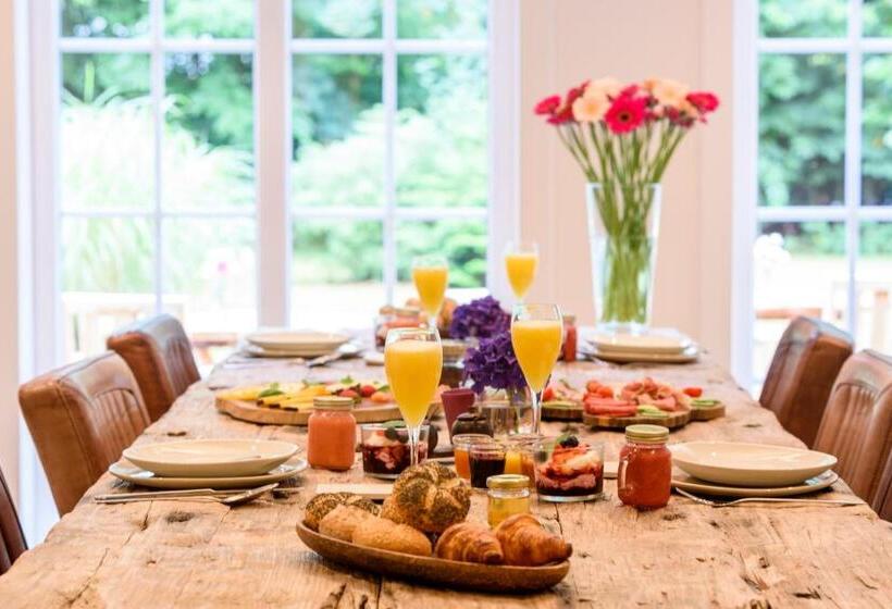 Bed and Breakfast Hof Ter Beuke