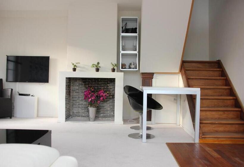 تختخواب و صبحانه Luxury Suites Arendshof