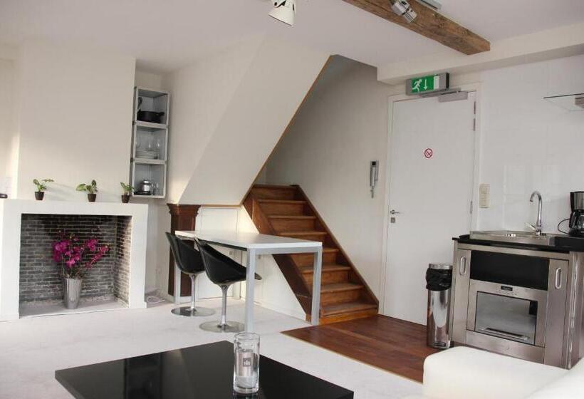 تختخواب و صبحانه Luxury Suites Arendshof