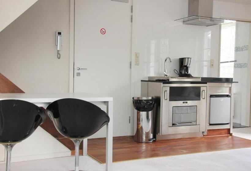 تختخواب و صبحانه Luxury Suites Arendshof