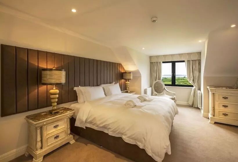 Down Yonder Boutique B&b