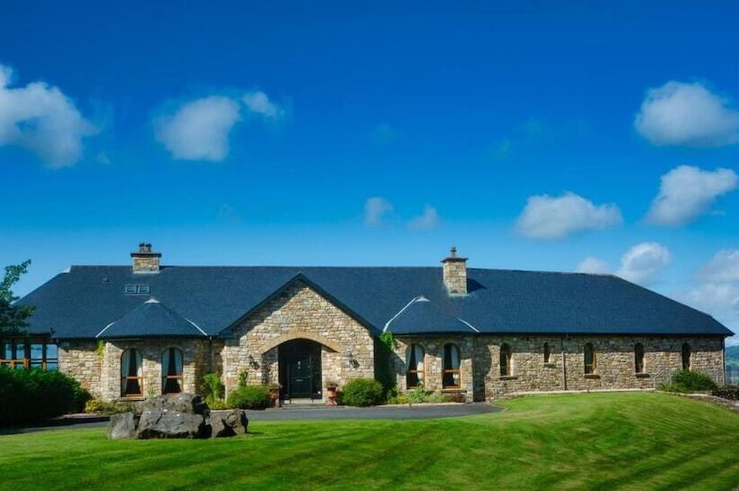 Down Yonder Boutique B&b