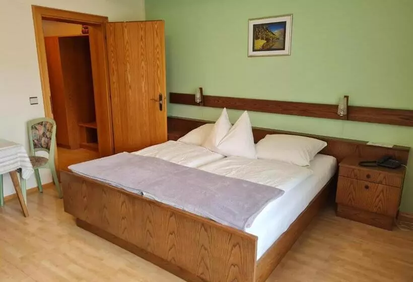Edelsteinhotel Guniwirt