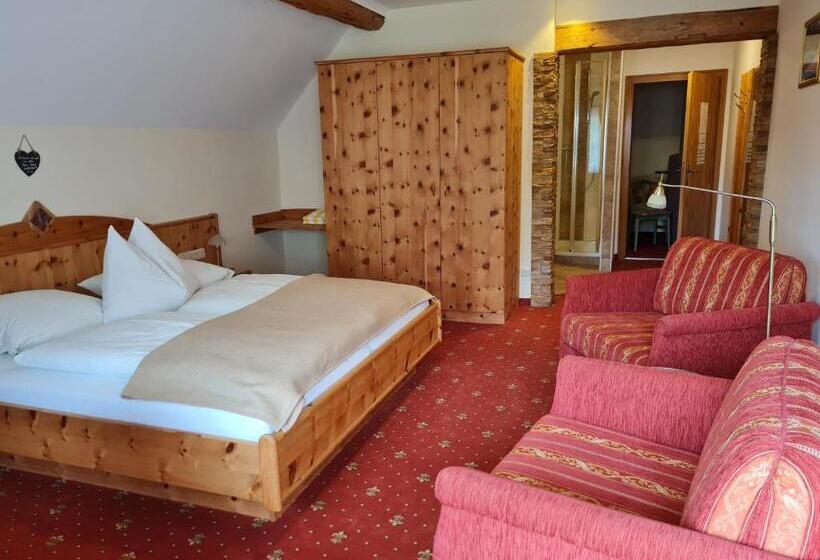 Edelsteinhotel Guniwirt