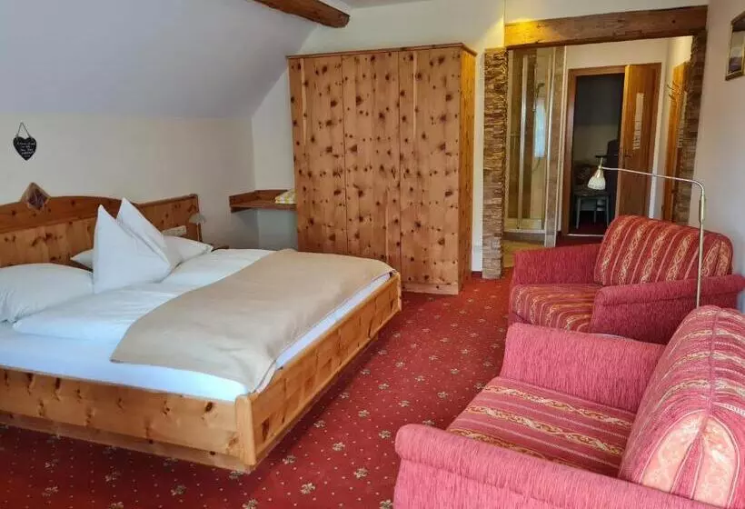 Edelsteinhotel Guniwirt