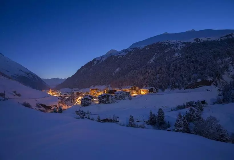 Hotel Alt Vent Tyrol