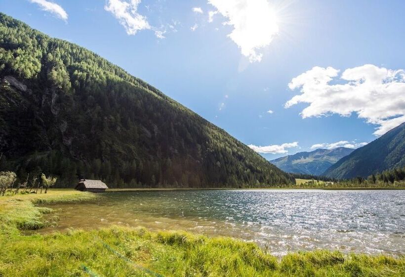 ホテル Bergkristall