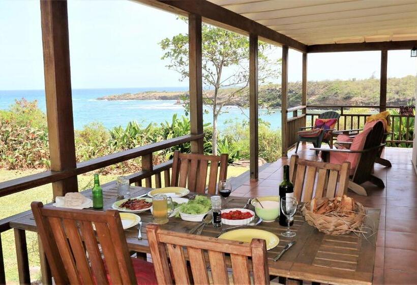 هتل Two Bays Beach Villa Apartment And Studios